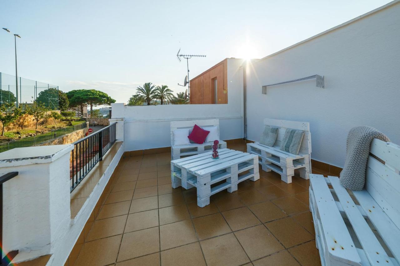 Apartamentos Costa Brava Las Vistas Сан-Фаліу-да-Ґішулс Екстер'єр фото