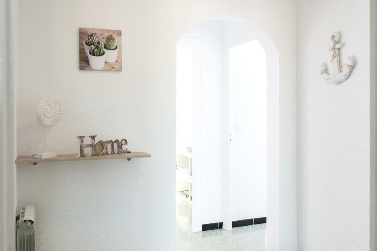 Apartamentos Costa Brava Las Vistas Сан-Фаліу-да-Ґішулс Екстер'єр фото